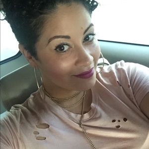 Meet your Posher, Jeysa